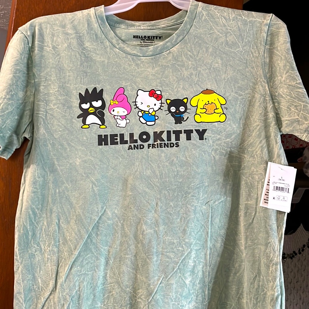 Hello kitty tshirt